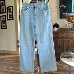 Levi’s High Loose fit